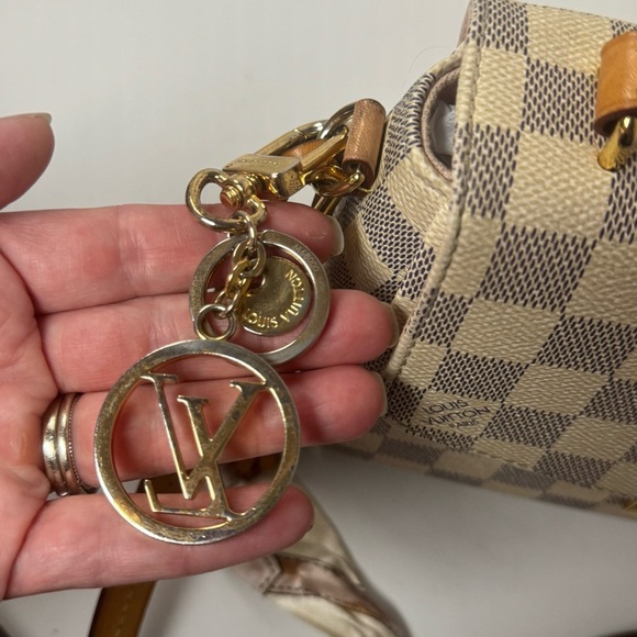 Louis Vuitton Damier Azur Croisette - Picture 10 of 16